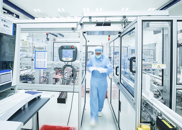 Precision plastics ISO-8 clean room molding